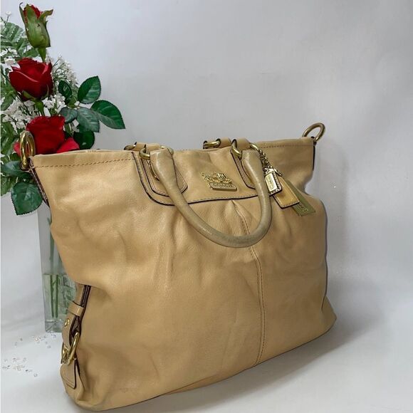 Coach Madison Julian Leather Handbag Beige Large - Picture 10 of 11